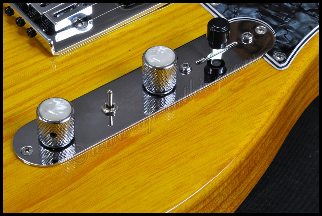 Detalle del trabajo en el taller AP Luthier